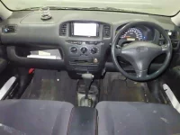 Toyota PROBOX лот № 59 оценка 3  с аукциона в Японии 2