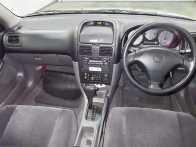 Toyota CALDINA  с аукциона в Японии