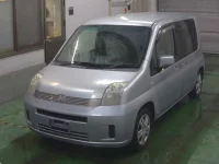 Honda MOBILIO лот № 62 оценка 3  с аукциона в Японии 5