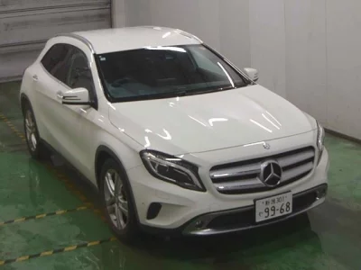 Mercedes-Benz GLA CLASS