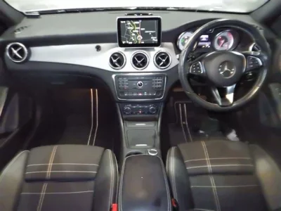 Mercedes-Benz GLA CLASS