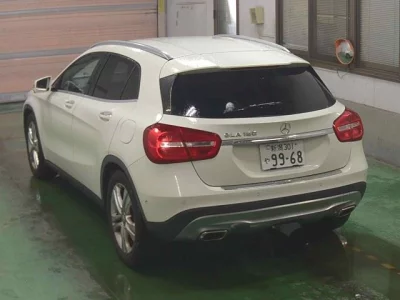 Mercedes-Benz GLA CLASS