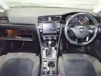 Volkswagen GOLF лот № 3525 оценка 4  с аукциона в Японии 2