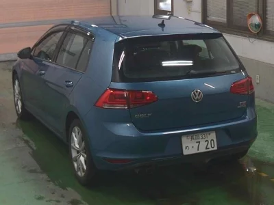 Volkswagen GOLF  с аукциона в Японии