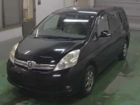 Toyota ISIS лот № 90 оценка 3.5  с аукциона в Японии 5