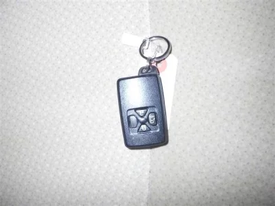 Toyota ISIS  с аукциона в Японии