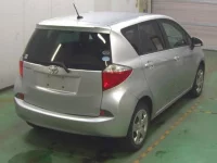 Toyota RACTIS лот № 150 оценка 3  с аукциона в Японии 6