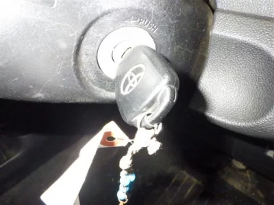 Toyota RACTIS  с аукциона в Японии