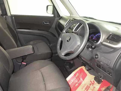 Mitsubishi DELICA D2