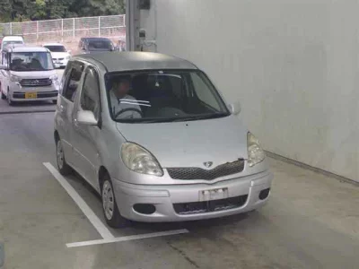 Toyota FUNCARGO  с аукциона в Японии
