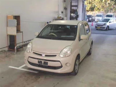 Toyota PASSO  с аукциона в Японии