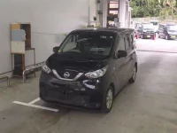 Nissan DAYZ лот № 135 оценка 3.5  с аукциона в Японии 3