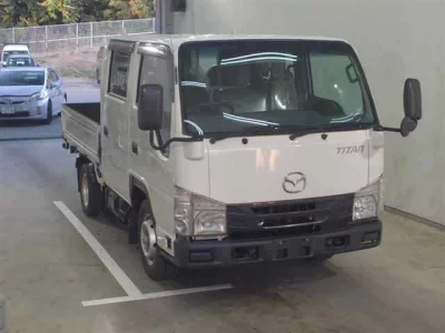 Mazda TITAN  с аукциона в Японии