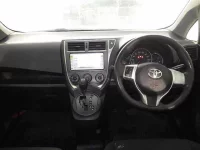 Toyota RACTIS лот № 1035 оценка 3  с аукциона в Японии 5