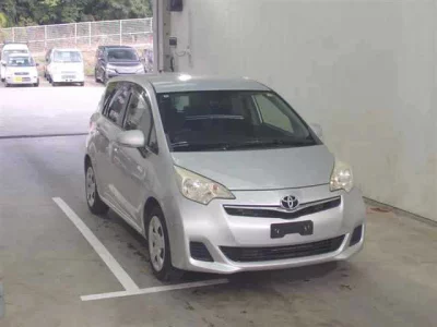 Toyota RACTIS  с аукциона в Японии
