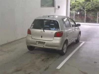 Toyota VITZ лот № 1018 оценка 3.5  с аукциона в Японии 4