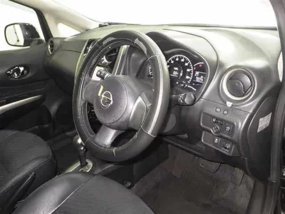 Nissan NOTE  с аукциона в Японии