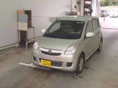 Daihatsu MIRA
