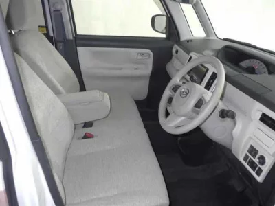 Daihatsu MOVE CANBUS  с аукциона в Японии