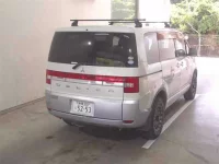 Mitsubishi DELICA D5 лот № 1054 оценка 3.5  с аукциона в Японии 4
