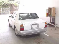 Toyota CROWN COMFORT лот № 253 оценка R  с аукциона в Японии 1