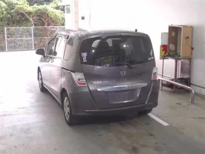 Honda FREED  с аукциона в Японии