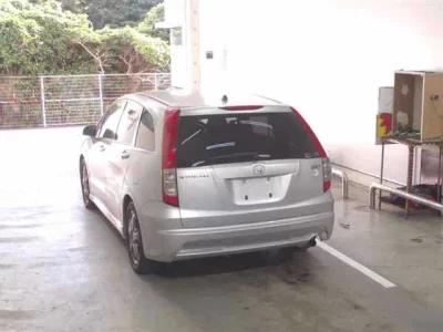 Honda STREAM  с аукциона в Японии