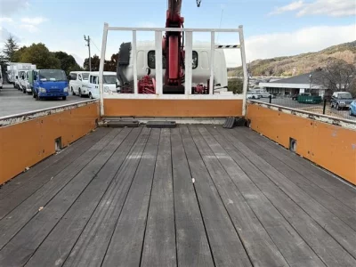 Toyota DYNA  с аукциона в Японии