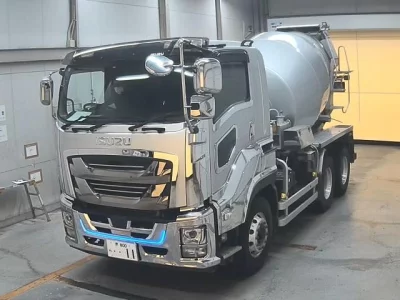 Isuzu TRUCK