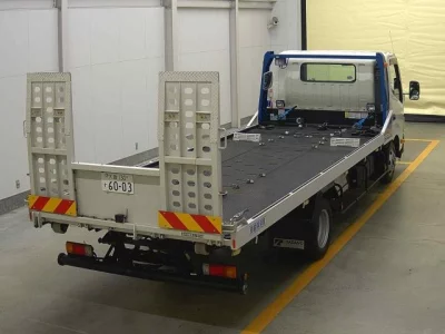 Hino DUTRO  с аукциона в Японии