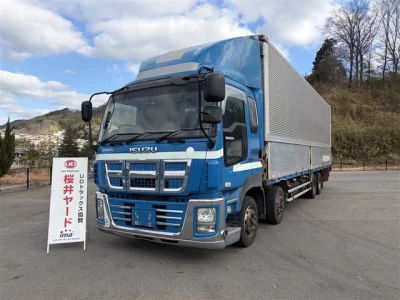 Isuzu TRUCK