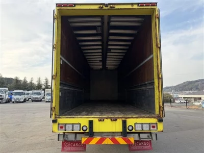 Isuzu TRUCK  с аукциона в Японии