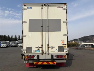 Isuzu TRUCK  с аукциона в Японии