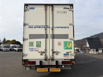Isuzu TRUCK  с аукциона в Японии
