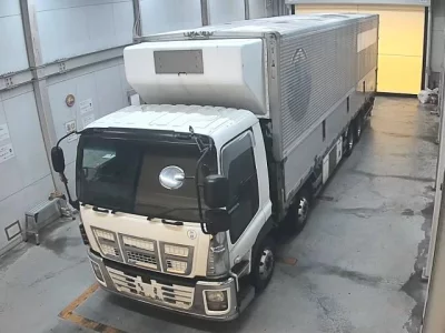 Isuzu TRUCK