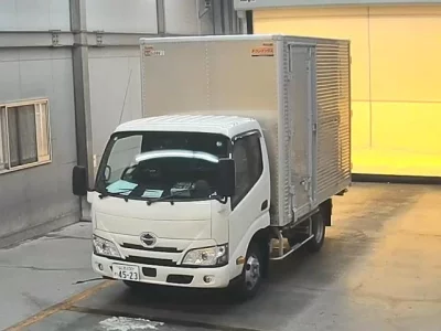 Hino DUTRO  с аукциона в Японии