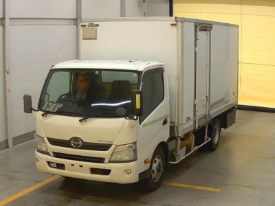 Hino DUTRO  с аукциона в Японии
