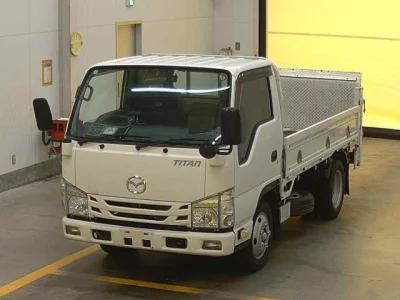 Mazda TITAN  с аукциона в Японии