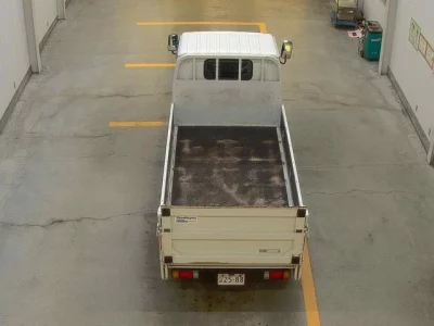 Mazda TITAN  с аукциона в Японии