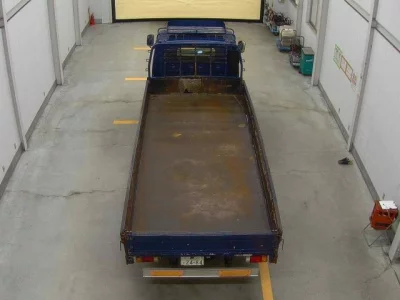 Mazda TITAN  с аукциона в Японии