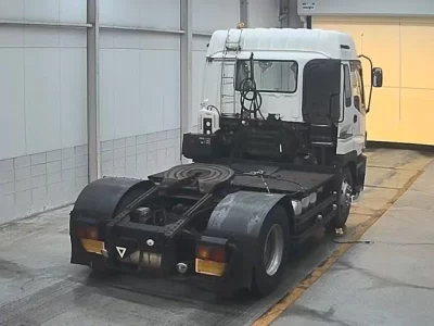 Isuzu TRUCK