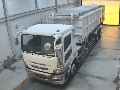 Mitsubishi FUSO TRUCK  с аукциона в Японии