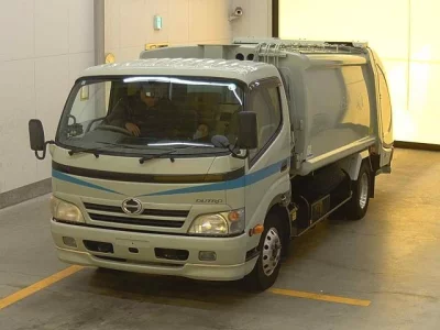 Hino DUTRO