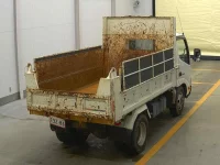 Hino DUTRO лот № 1181 оценка 3.5  с аукциона в Японии 1