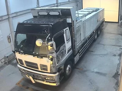 Isuzu TRUCK