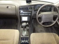 Toyota MARK II лот № 5621 оценка R  с аукциона в Японии 2