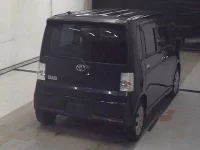 Toyota PIXIS SPACE лот № 45 оценка 3.5  с аукциона в Японии 4