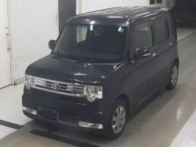 Toyota PIXIS SPACE  с аукциона в Японии