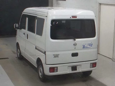 Nissan CLIPPER VAN