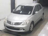 Nissan TIIDA LATIO лот № 3002 оценка 3.5  с аукциона в Японии 3